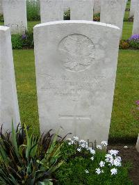 Etaples Military Cemetery - Chadwick, Frederick Clifford